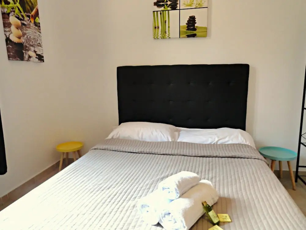 Central Studio Residence Lily