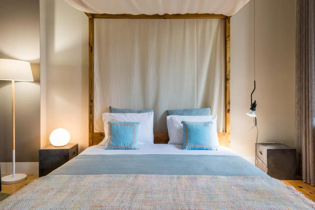 19 Tile Ceramic Concept - by Unlock Hotels