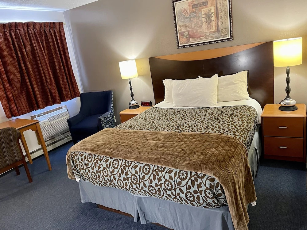 Travel Inn Watertown