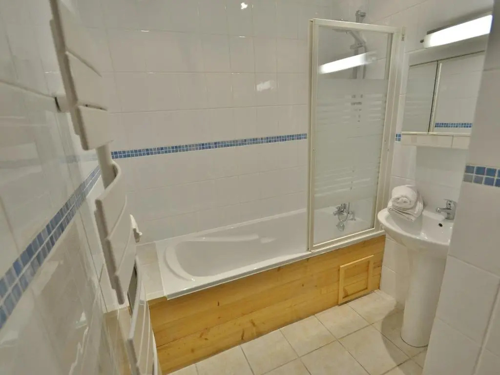 Appartement Le Grand-Bornand, 6 pièces, 13 personnes - FR-1-391-11