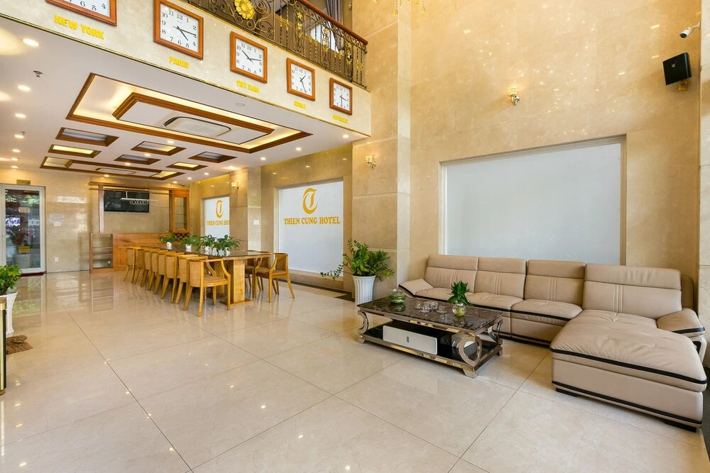 Oyo 231 Thien Cung Hotel