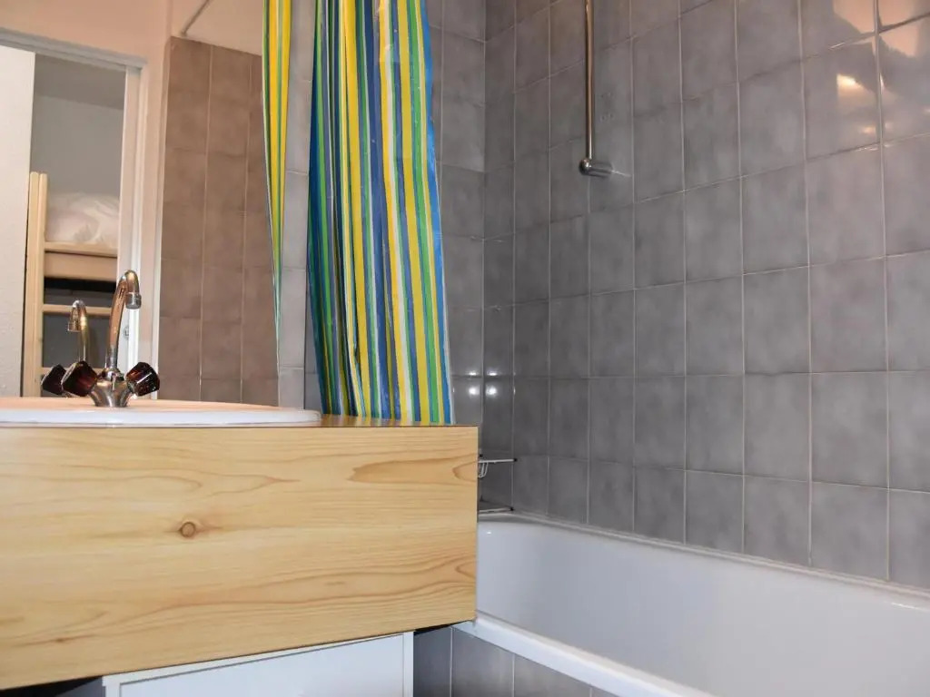 Appartement Pralognan-la-Vanoise, 2 pièces, 4 personnes - FR-1-464-92
