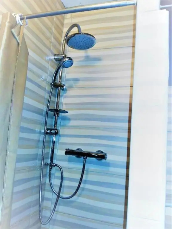 Studio a Palavas les Flots a 40 m de la plage avec terrasse amenagee et wifi