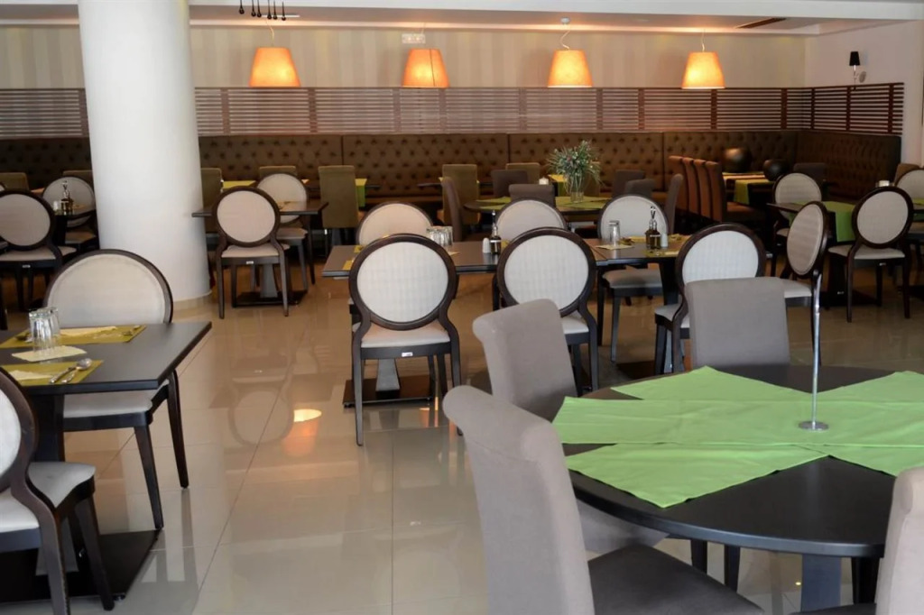 Danai Hotel