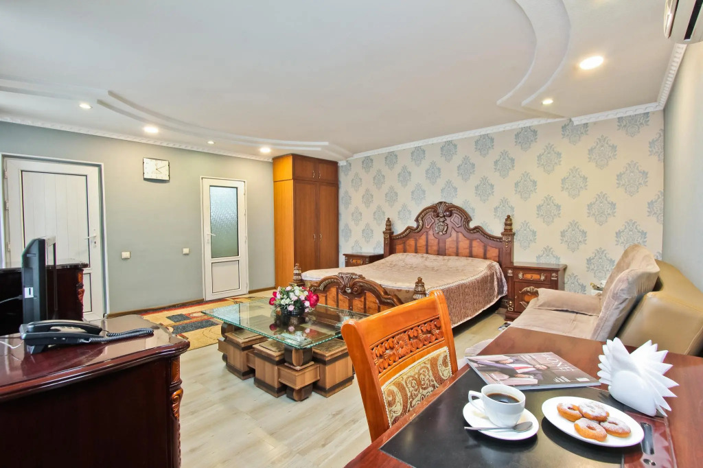 Grand Hotel