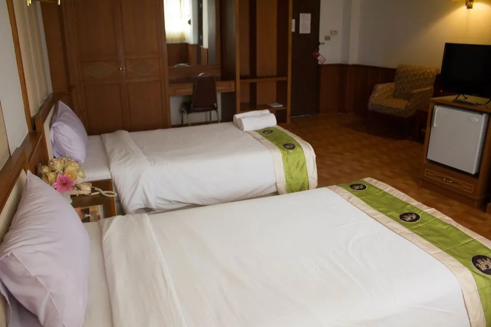 Sripatana Hotel