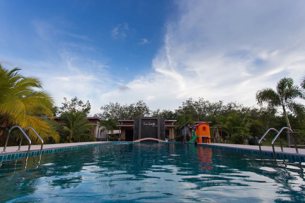 Siri Lanta Resort