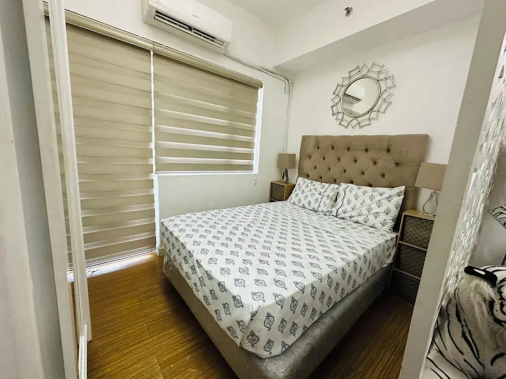 Grace Residences 1 Bedroom With Balcony Bgc View Netflix