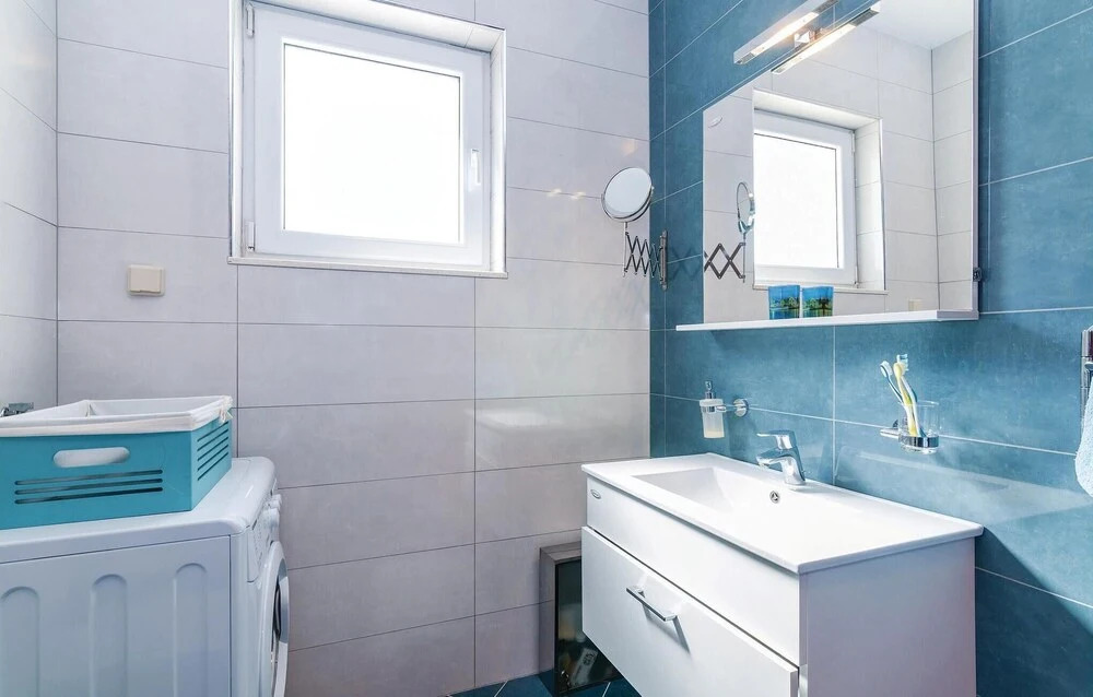 Five-Bedroom Holiday Home In Novigrad
