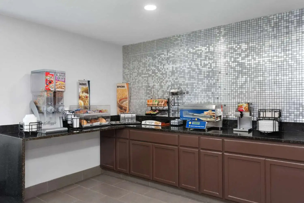 Microtel Inn by Wyndham Janesville