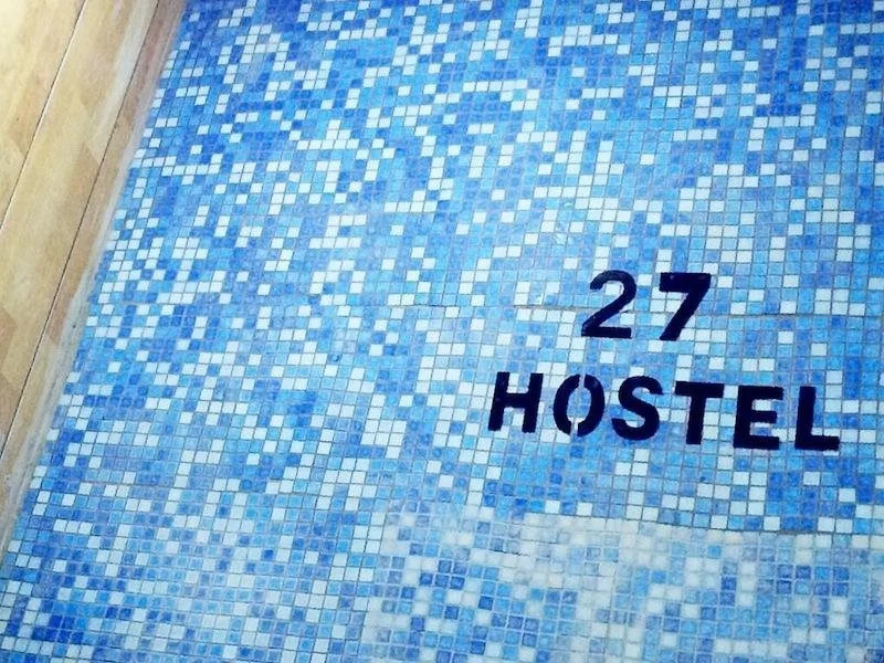 Hostel 27