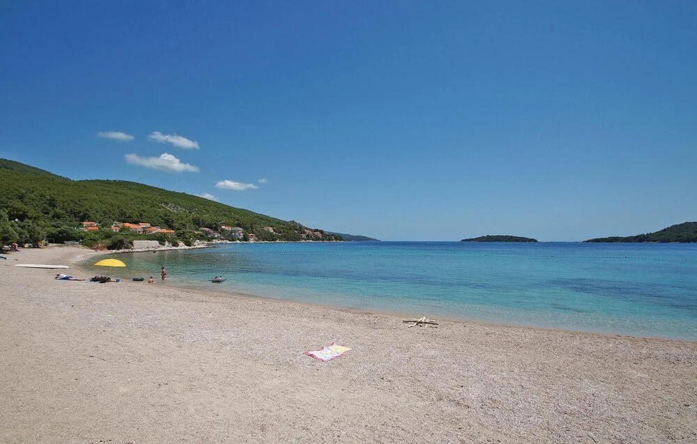 Beautiful Home in Blato With Wifi and 3 Bedrooms
