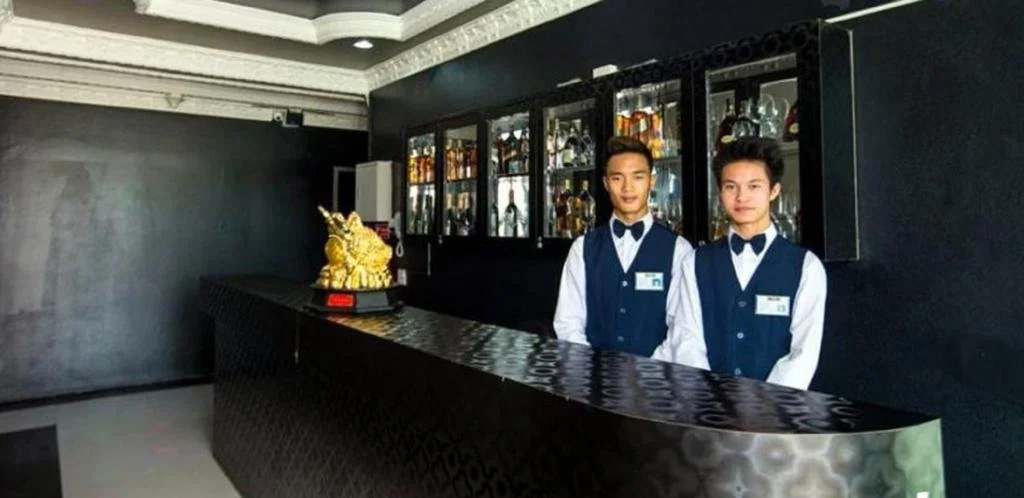 Jing Lone Hotel