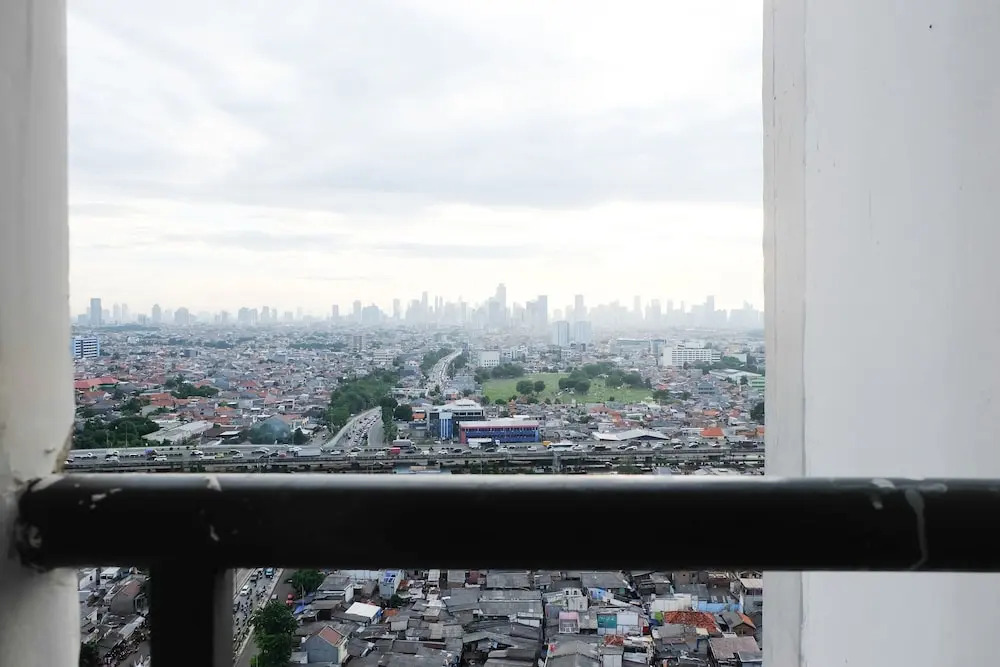Spacious and Clean 3BR Bassura Apartment