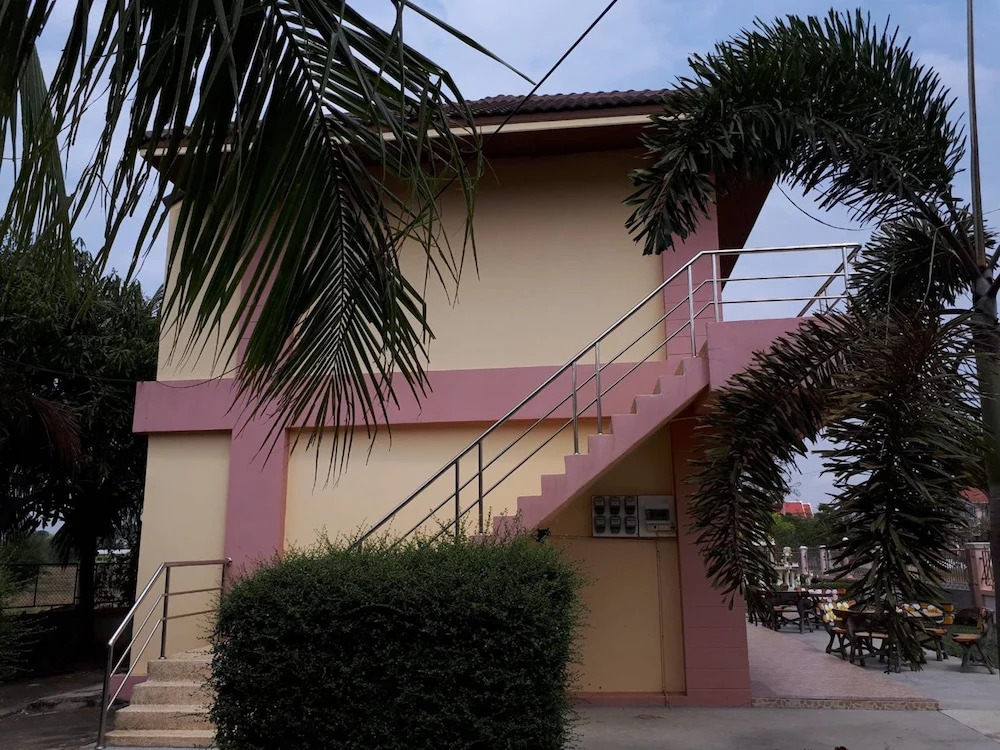 P & P Resort