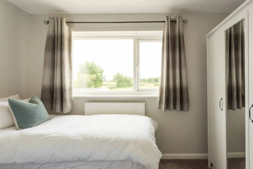 The Farm House Apartment + Free Parking