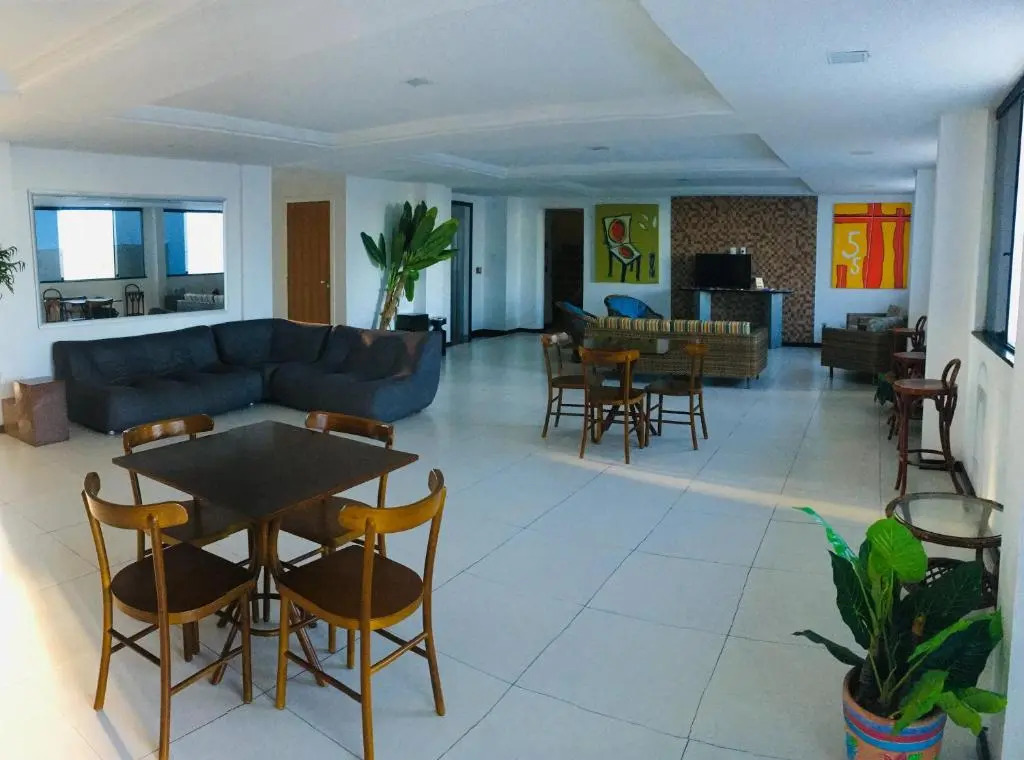 Hotel Algas Marinhas