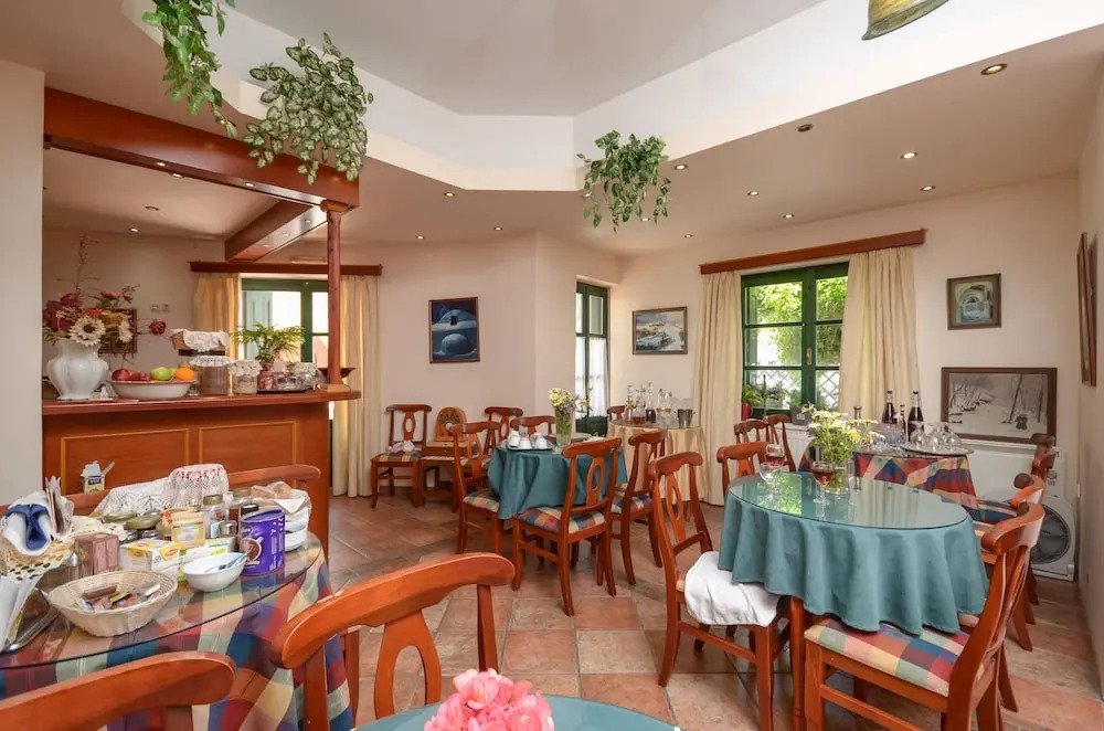 Apollon Hotel