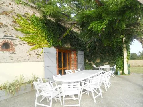 Logis Du Patis Roux