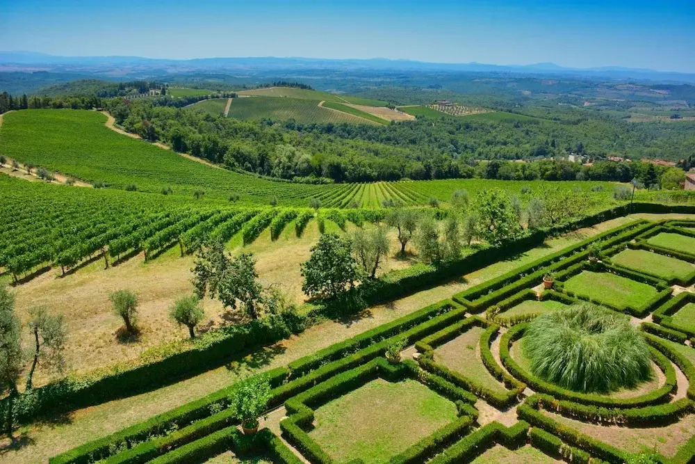 Vintage Farmhouse with Pool in Asciano