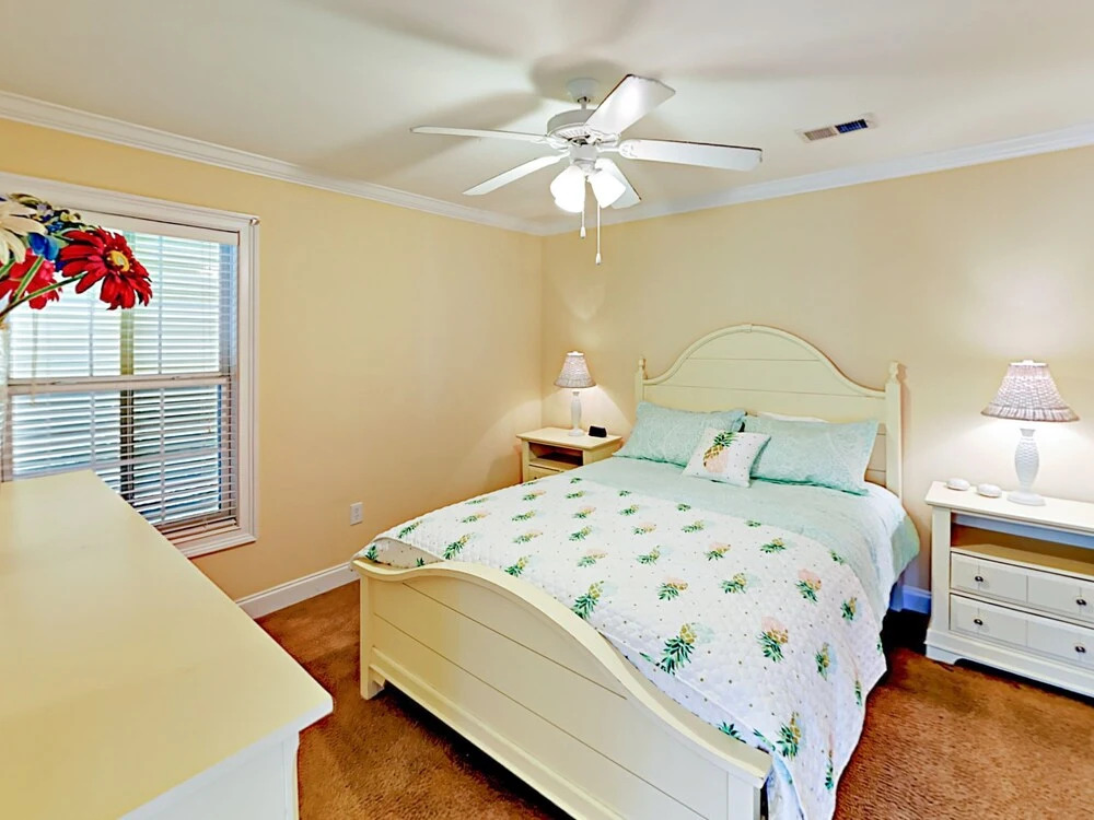 226 Georges Bay Rd Home 5 Bedrooms 4.5 Bathrooms Home