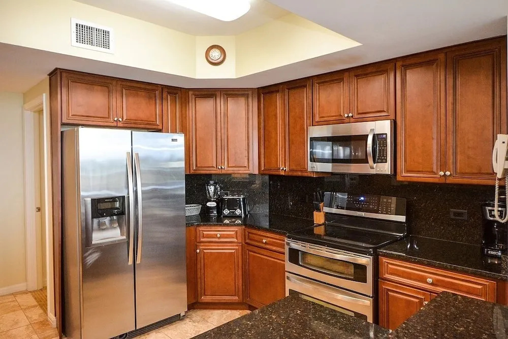 The Crown 3 Bedrooms 3 Bathrooms Condo