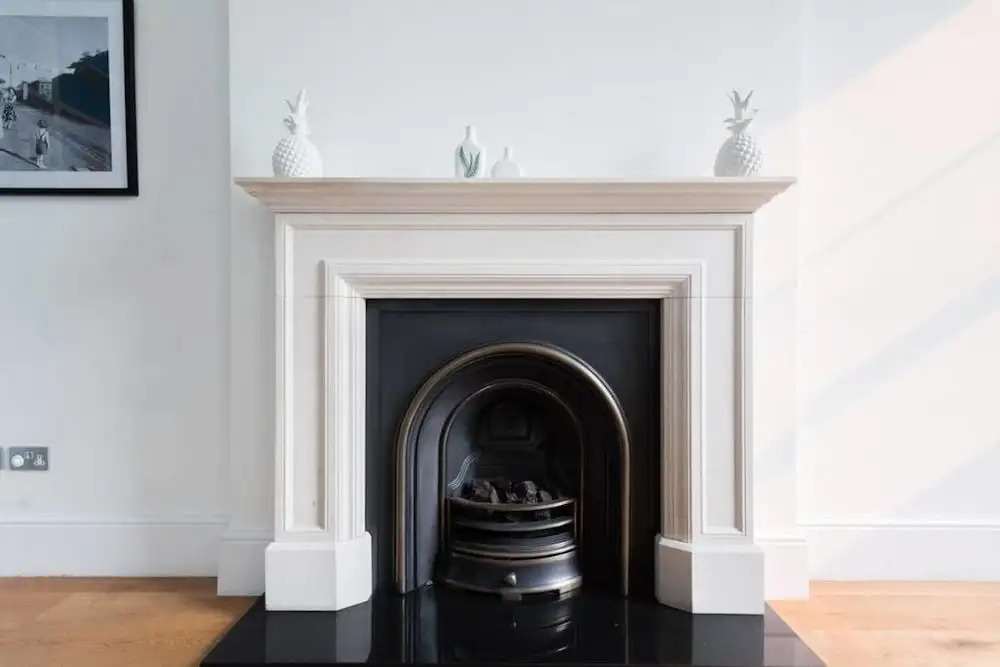 Beautifully designed 3 bed apartment in Bayswater