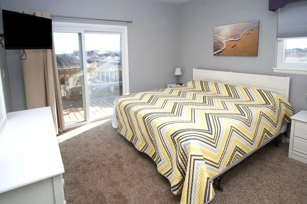 Beach Villa A