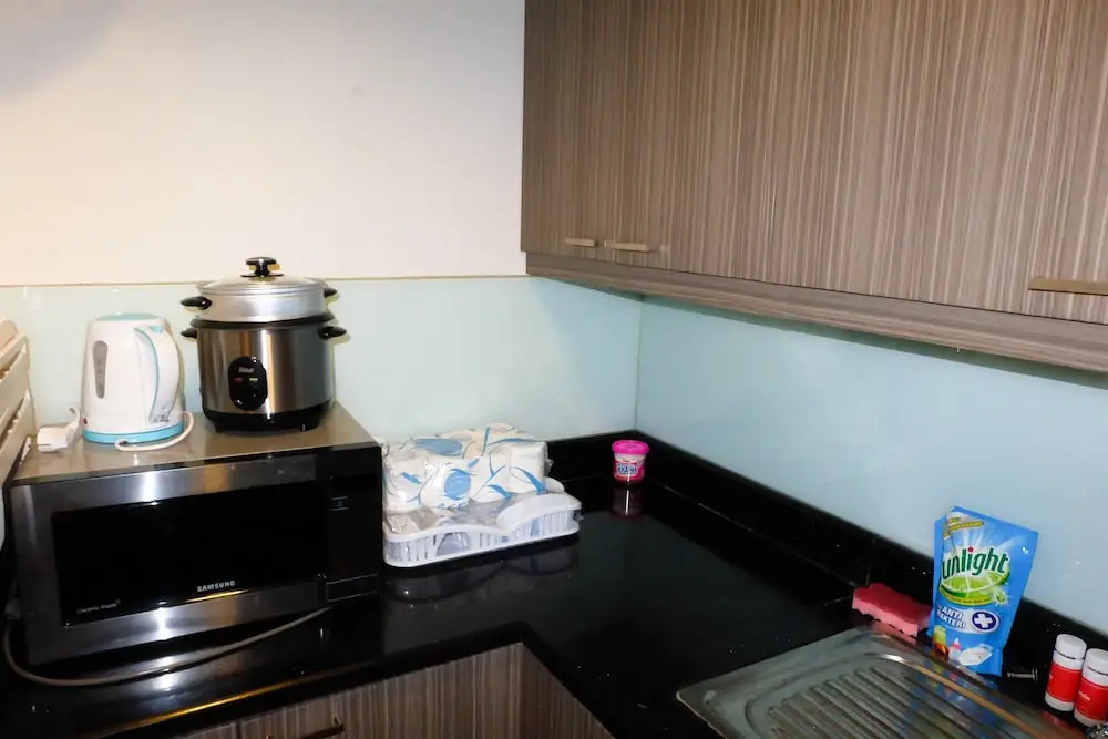 3 Bedrooms Luxury Sudirman Mansion Apartment by Travelio