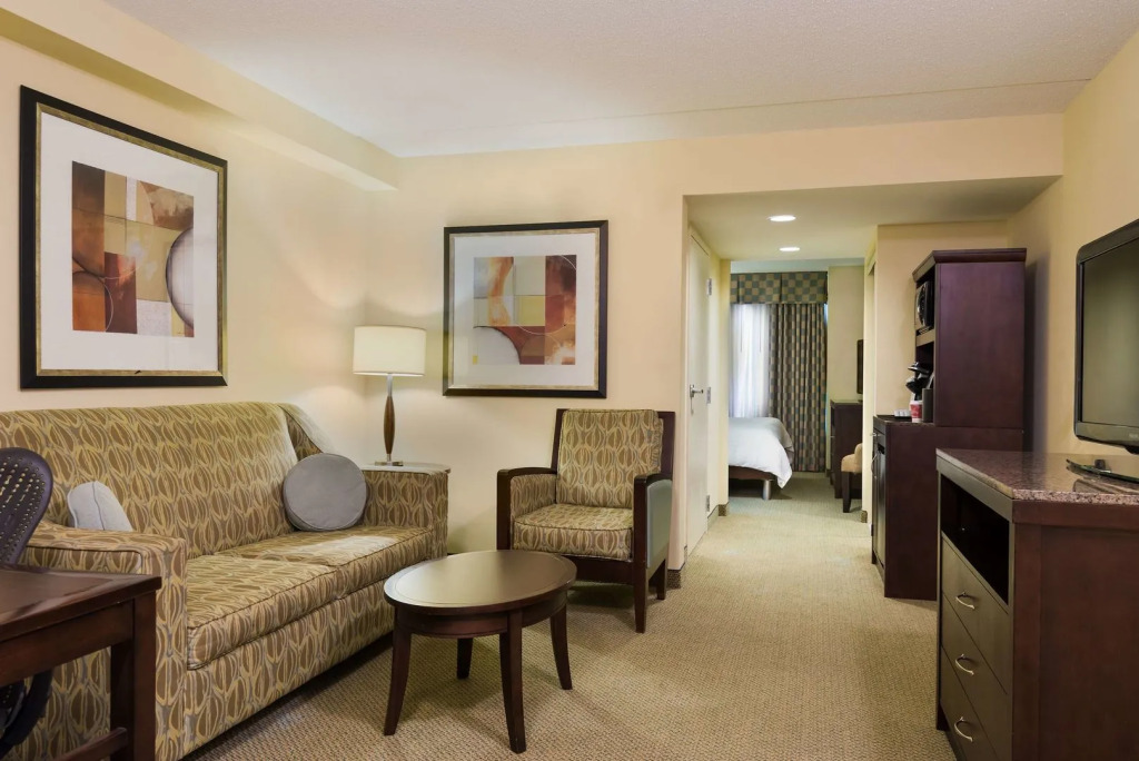 Hilton Garden Inn Waldorf