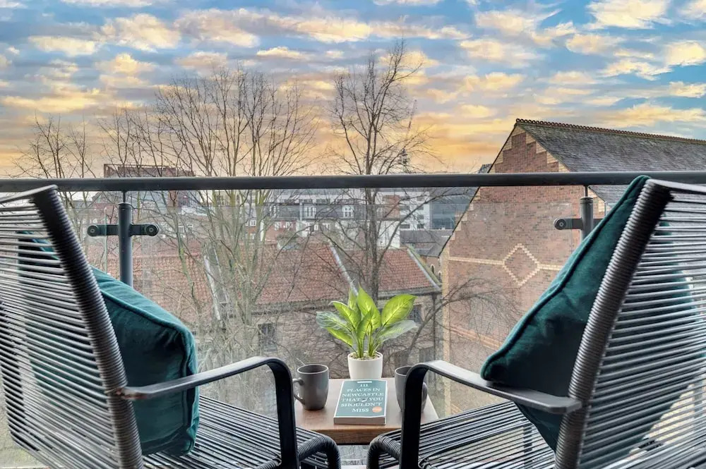 Laing Apartments