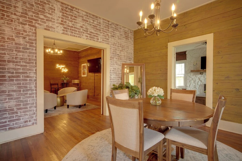Pet-friendly Historic Home: Downtown Breaux Bridge