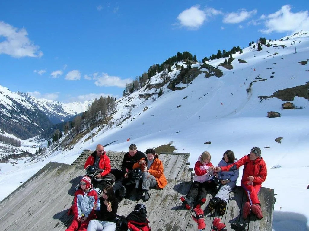 Apart Garni Dorfblick