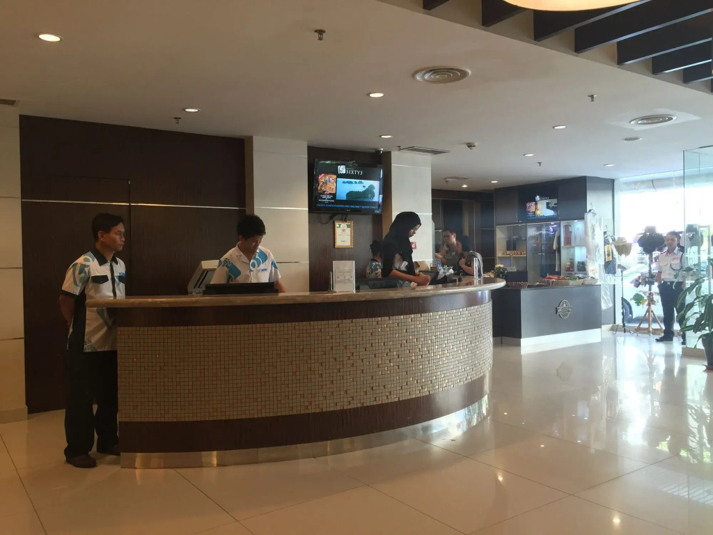 Hotel Sixty3