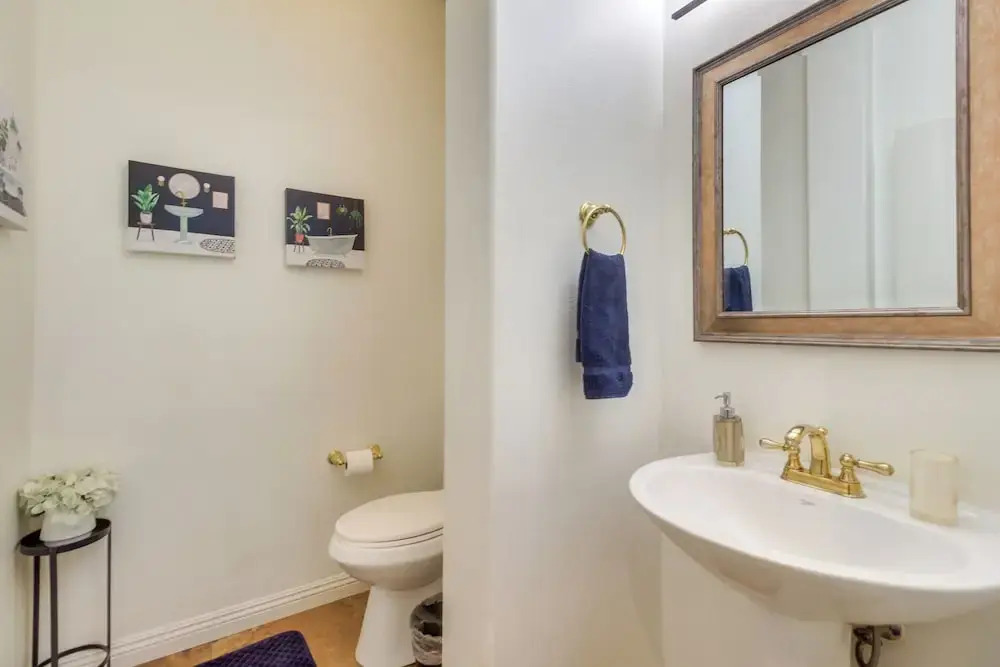 1 Mi to Coachella: Indio Home w/ Community Perks!