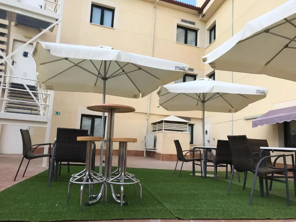 Hotel Puerta de Ocaña