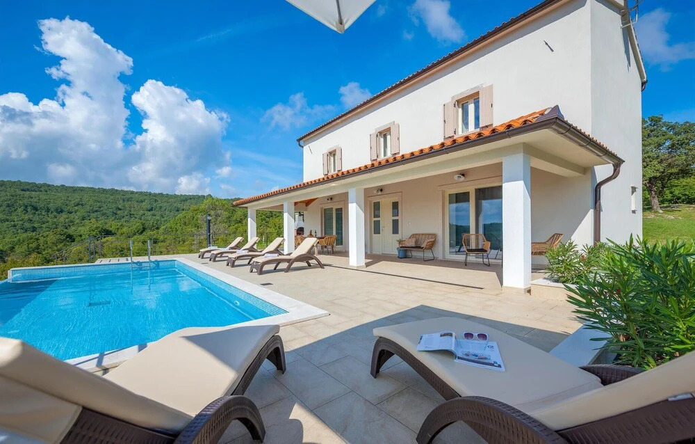 Awesome Home In Labin