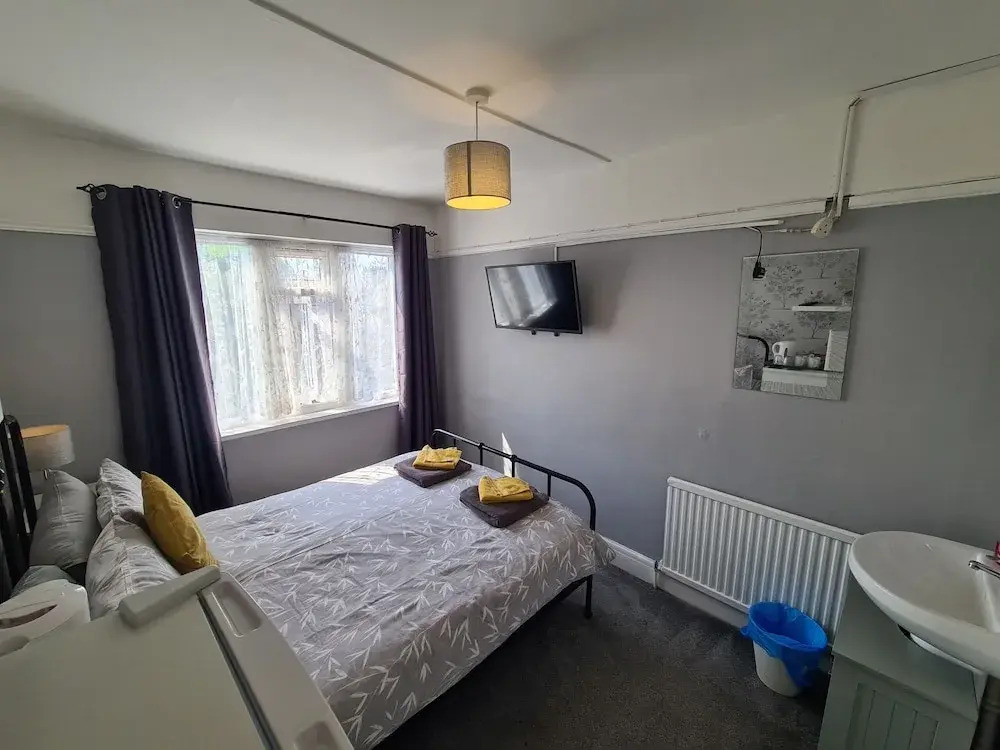 The Roslyn Guest House