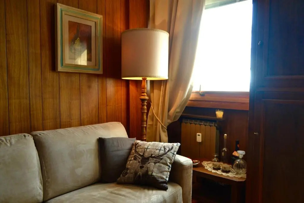 Golf & Ski Studio (Adults Only)