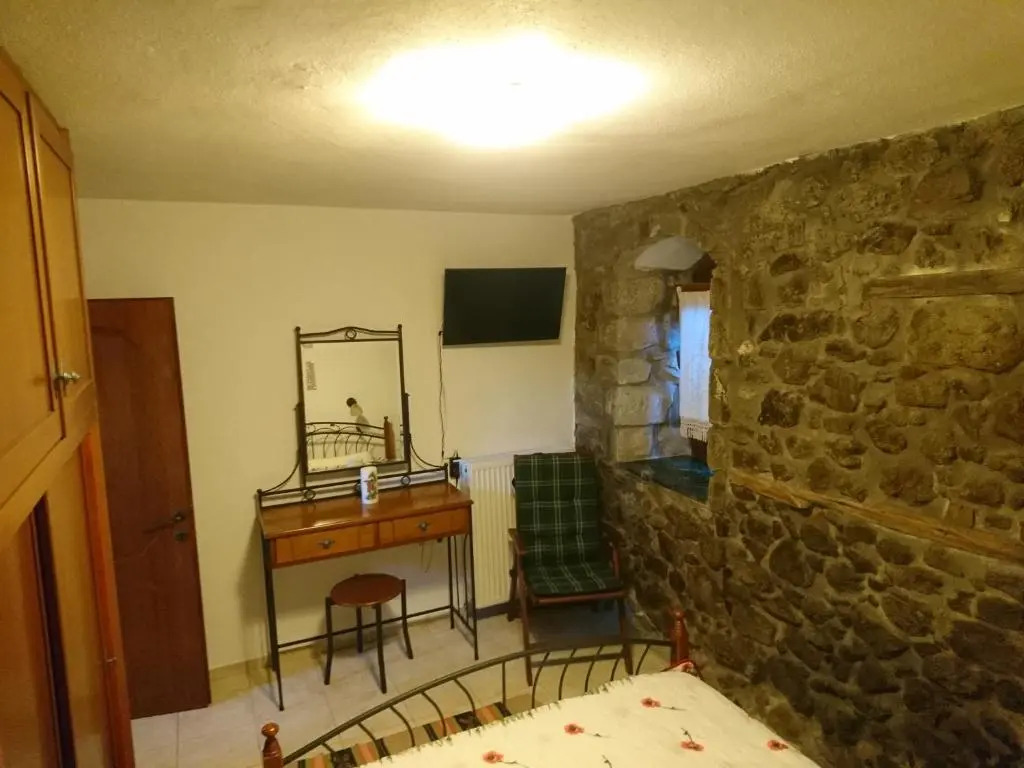 Samothraki Akrogiali Rooms
