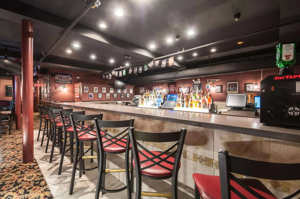 Rodeway Inn & Suites Charles Town