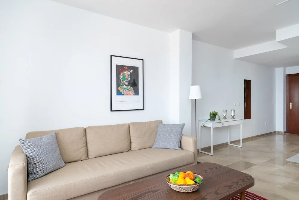 Beautiful Apartment in Benalmadena Pueblo with View Ref 133