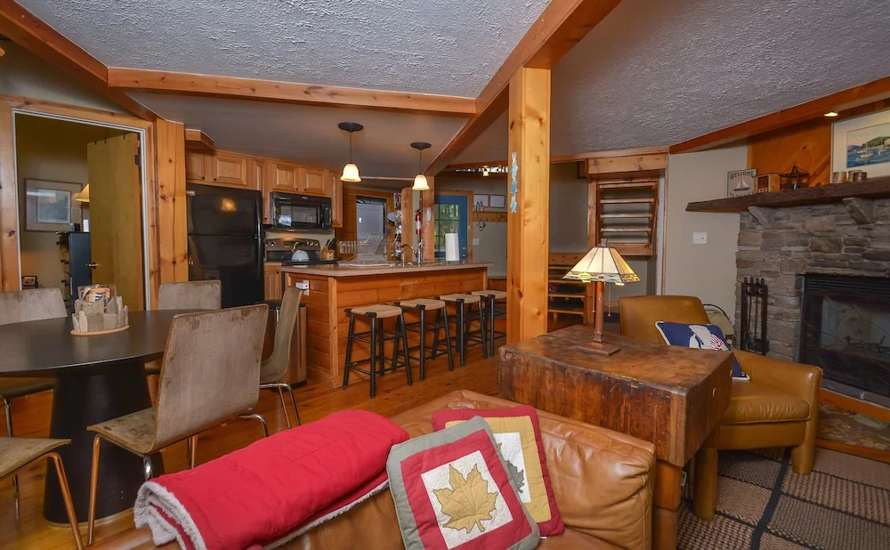 Blue Moon 3 Bedroom House