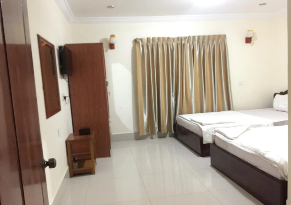 Hang Pich Airport Guesthouse