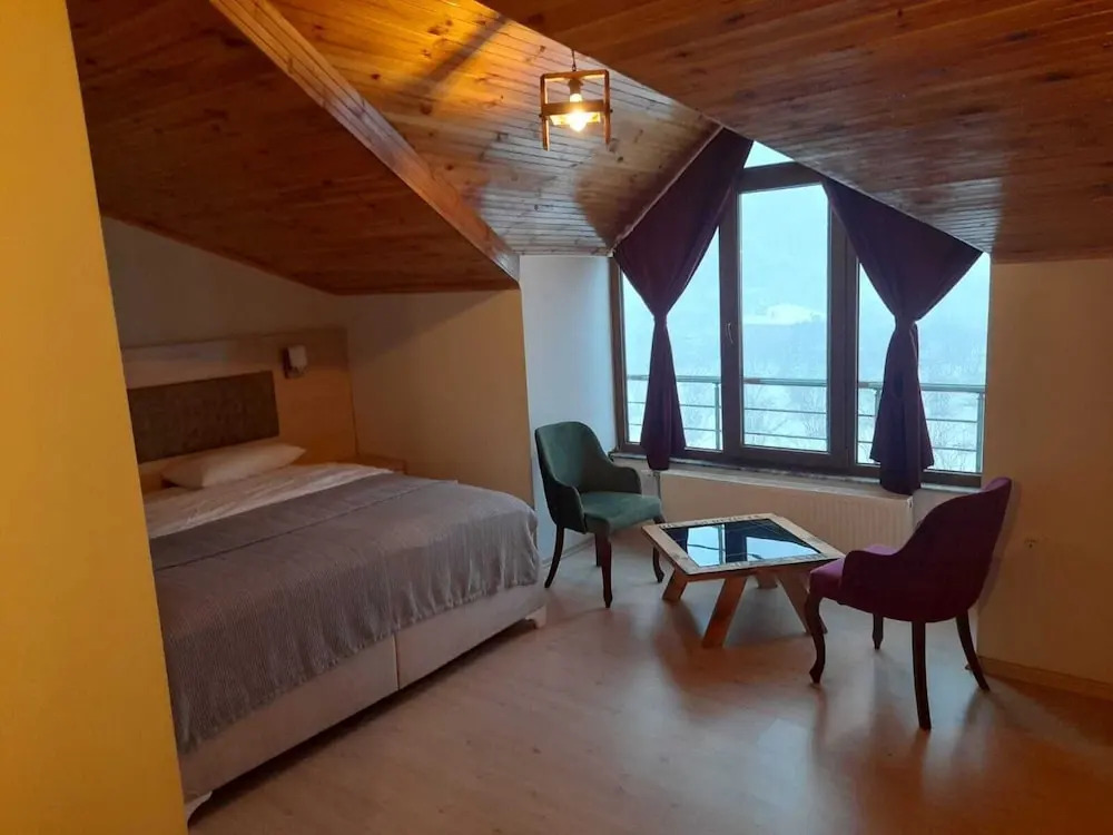 Zeynep Rüya Hatun Yesildere Vadi Hotel