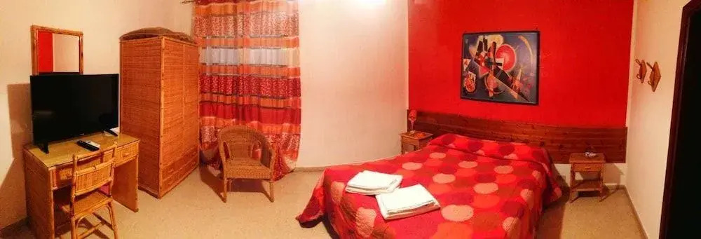 Seven Rooms
