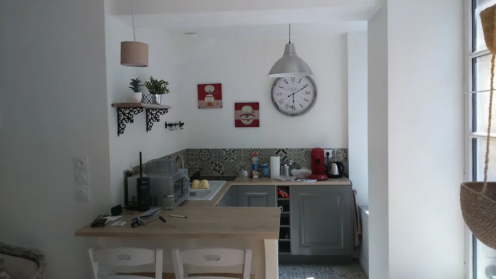 Appartement 2 pièces Le 32 BIS