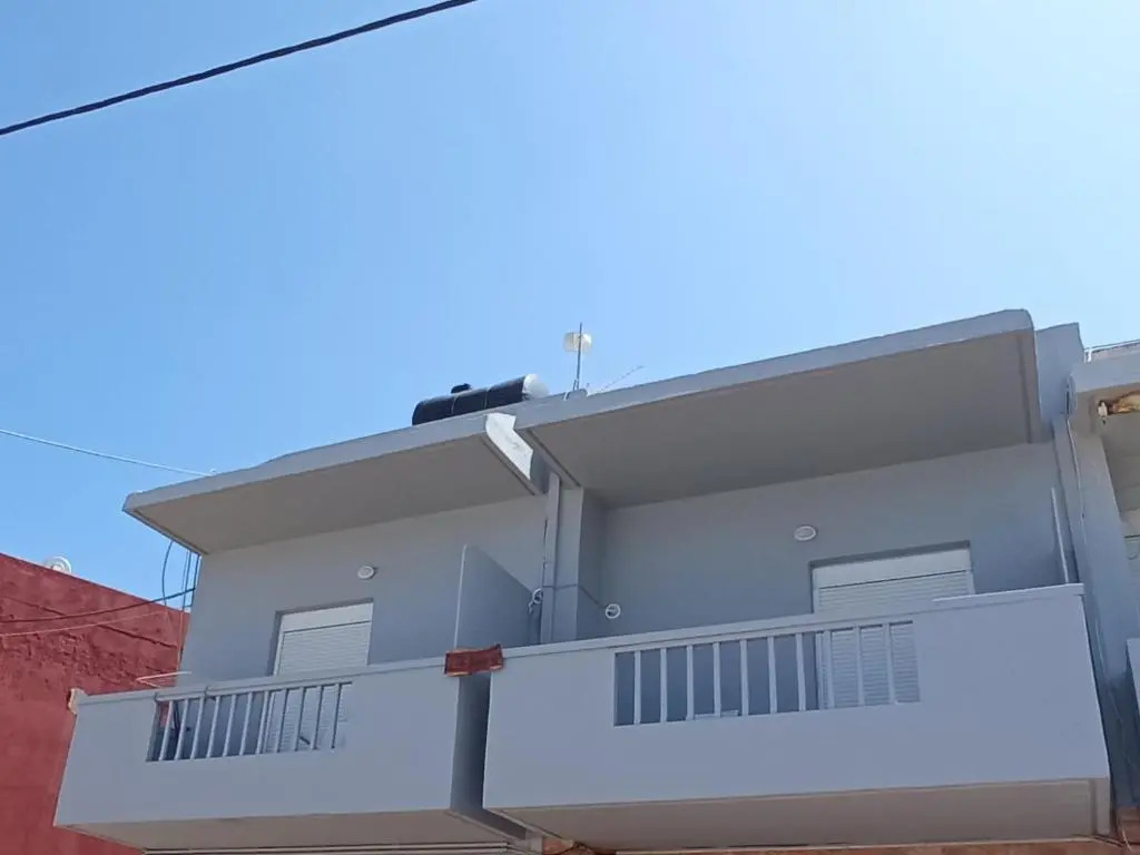 The Twins - Seaside Apartments - 1
