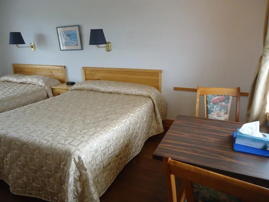 Ocean View Motel and Chalets