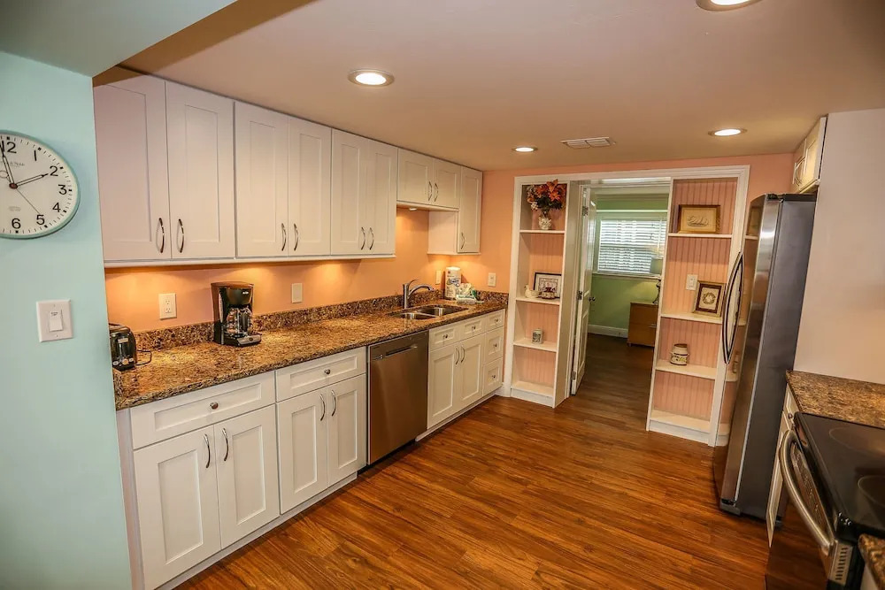 203 Fairweather Villa C